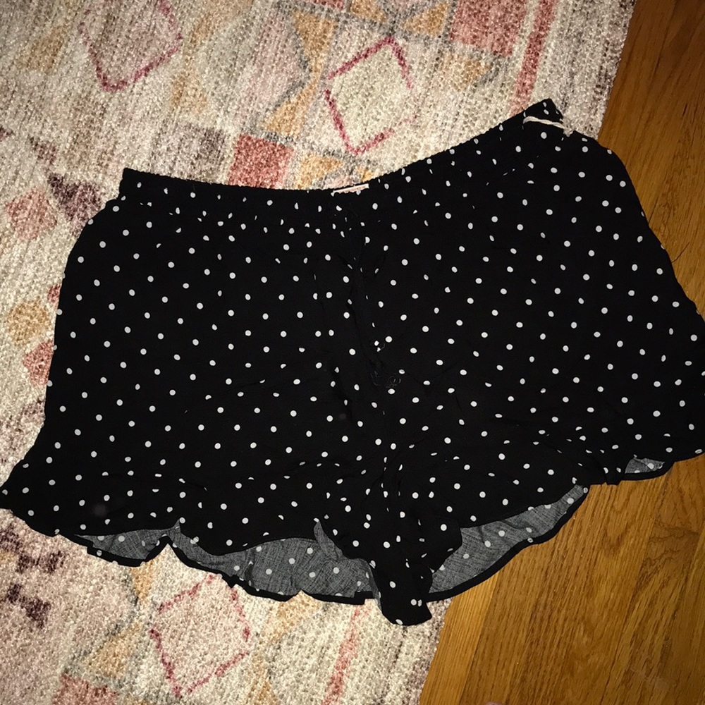 Mossimo polka dot shorts
